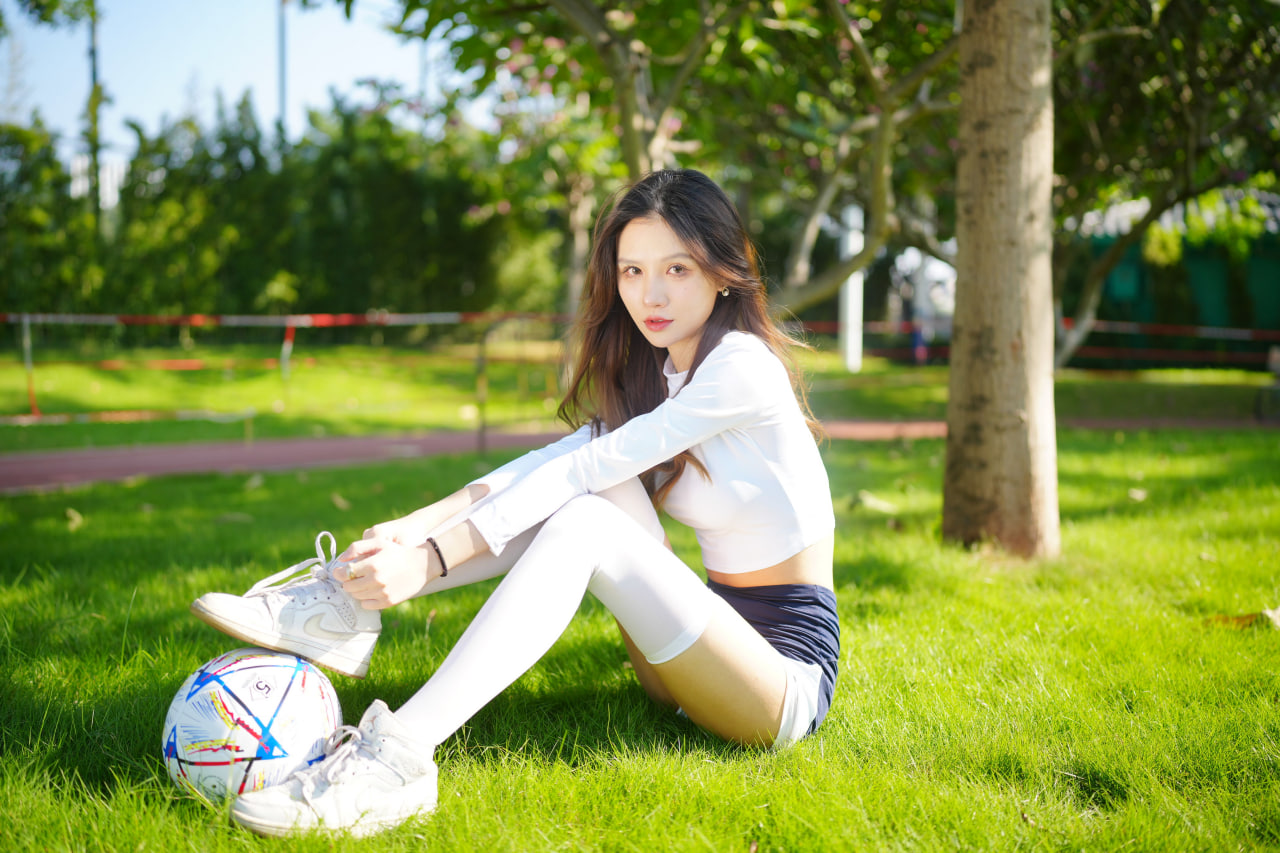 大罗与C罗谁更强？青少年体育发展解析