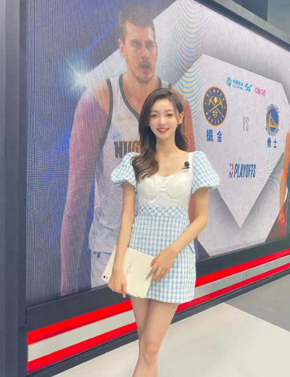 小罗传奇：激励青少年追逐足球梦想